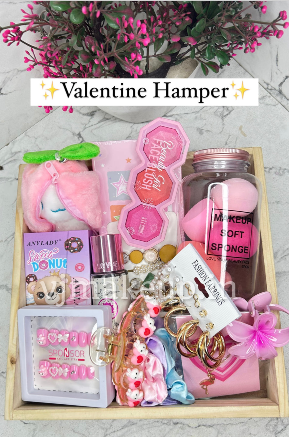 VALENTINE GIFT HAMPER