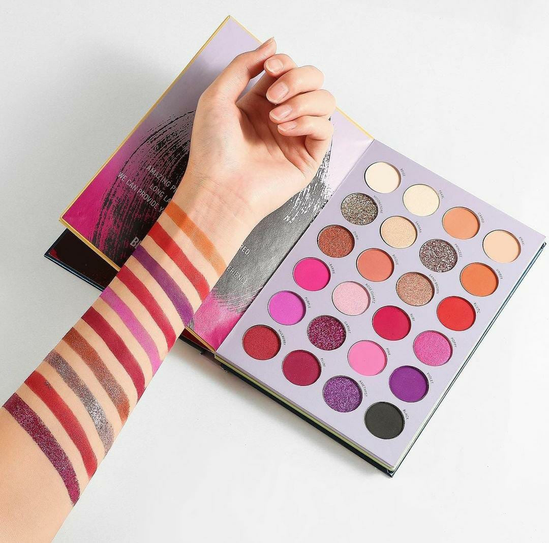 BEAUTY GLAZED COLOR BOOK 72 COLORS EYESHADOW PROFESSIONAL MAKEUP PALLETE