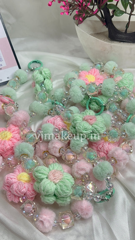 FLOWER CROCHET CRYSTAL PHONE | BAG CHARM