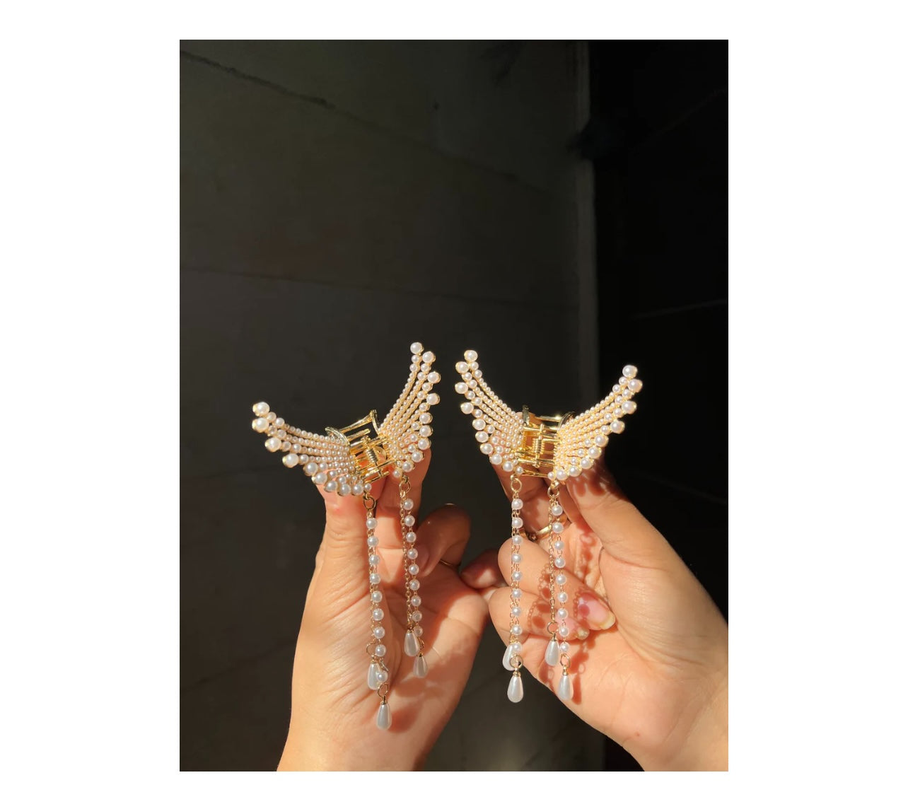 BUTTERFLY KOREAN CLUTCHER