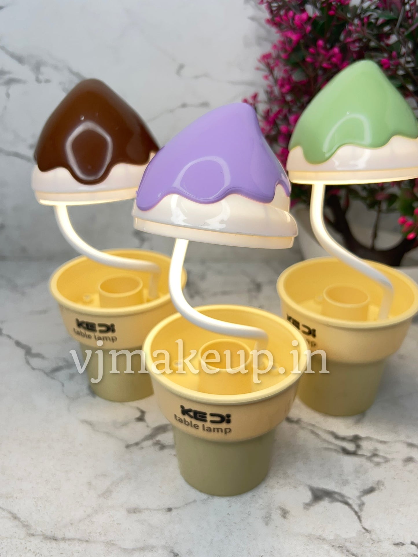 ICE CREAM LAMP