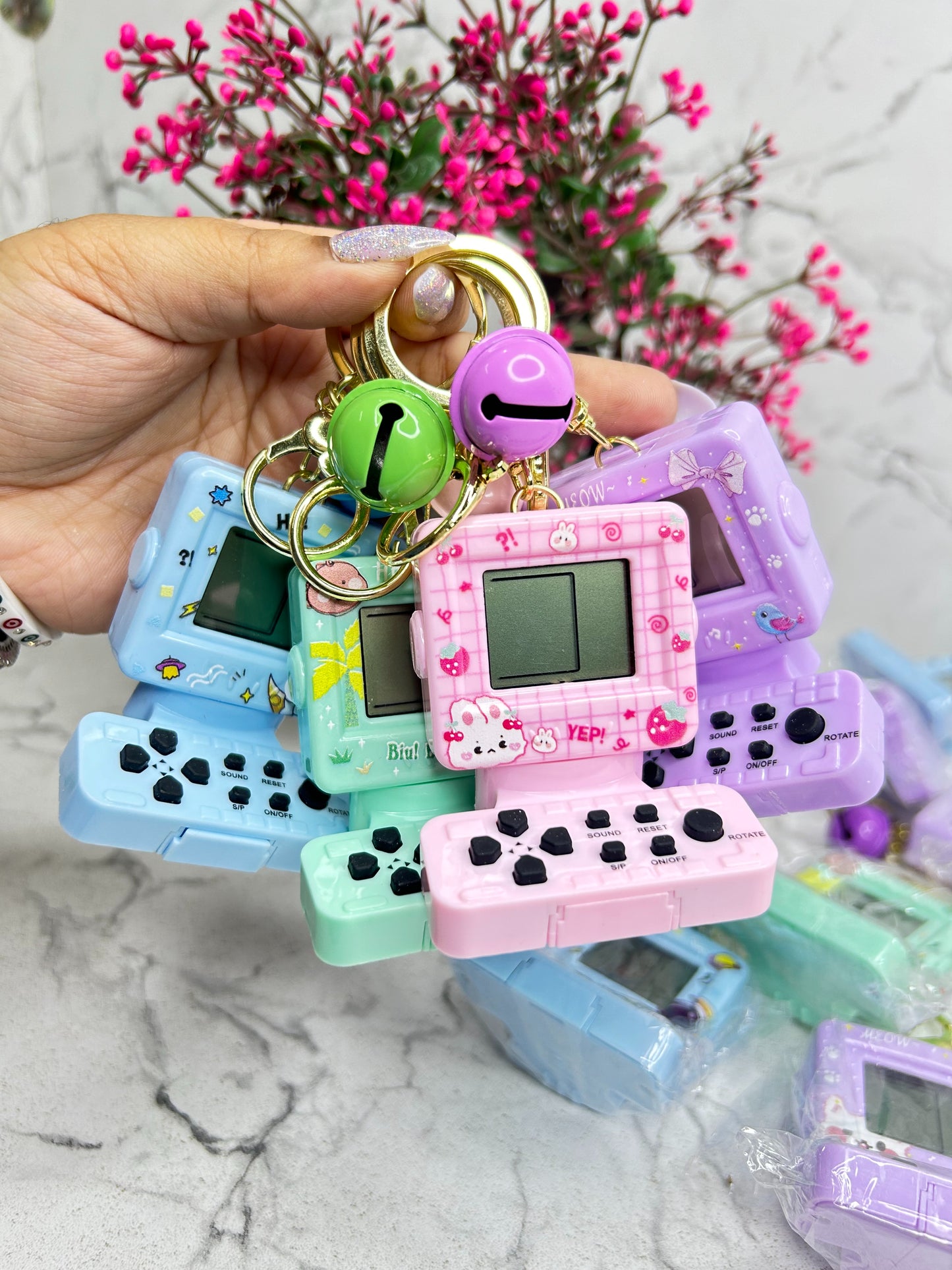 VIDEO GAME KEYCHAIN