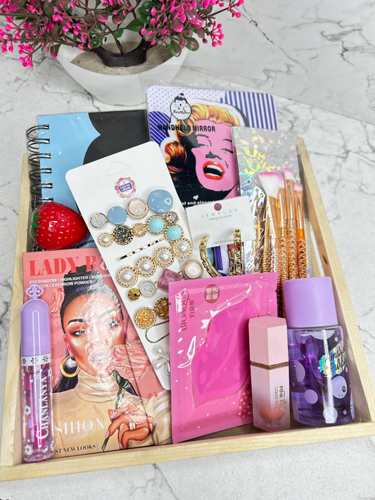 GIRL BOSSS HAMPER