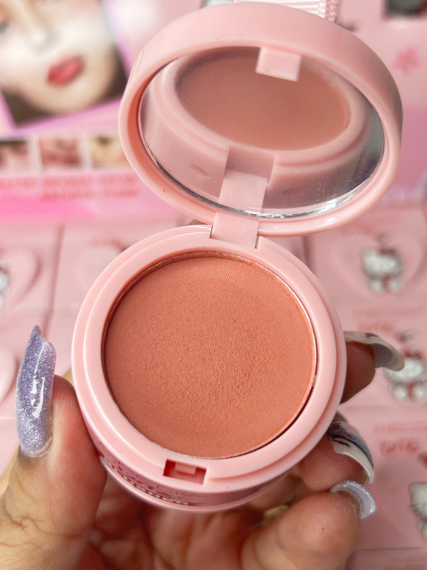 HELLO KITTY BLUSHER