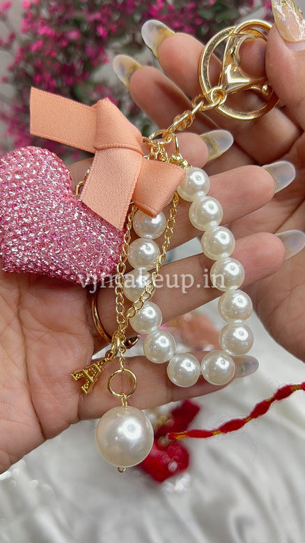 RHINESTONE HEART KEYCHAIN | KEYCHARM