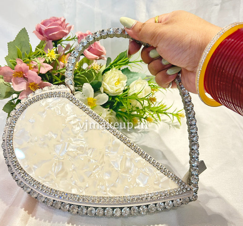 HEART WRISTLETS WITH STONE STUDDED