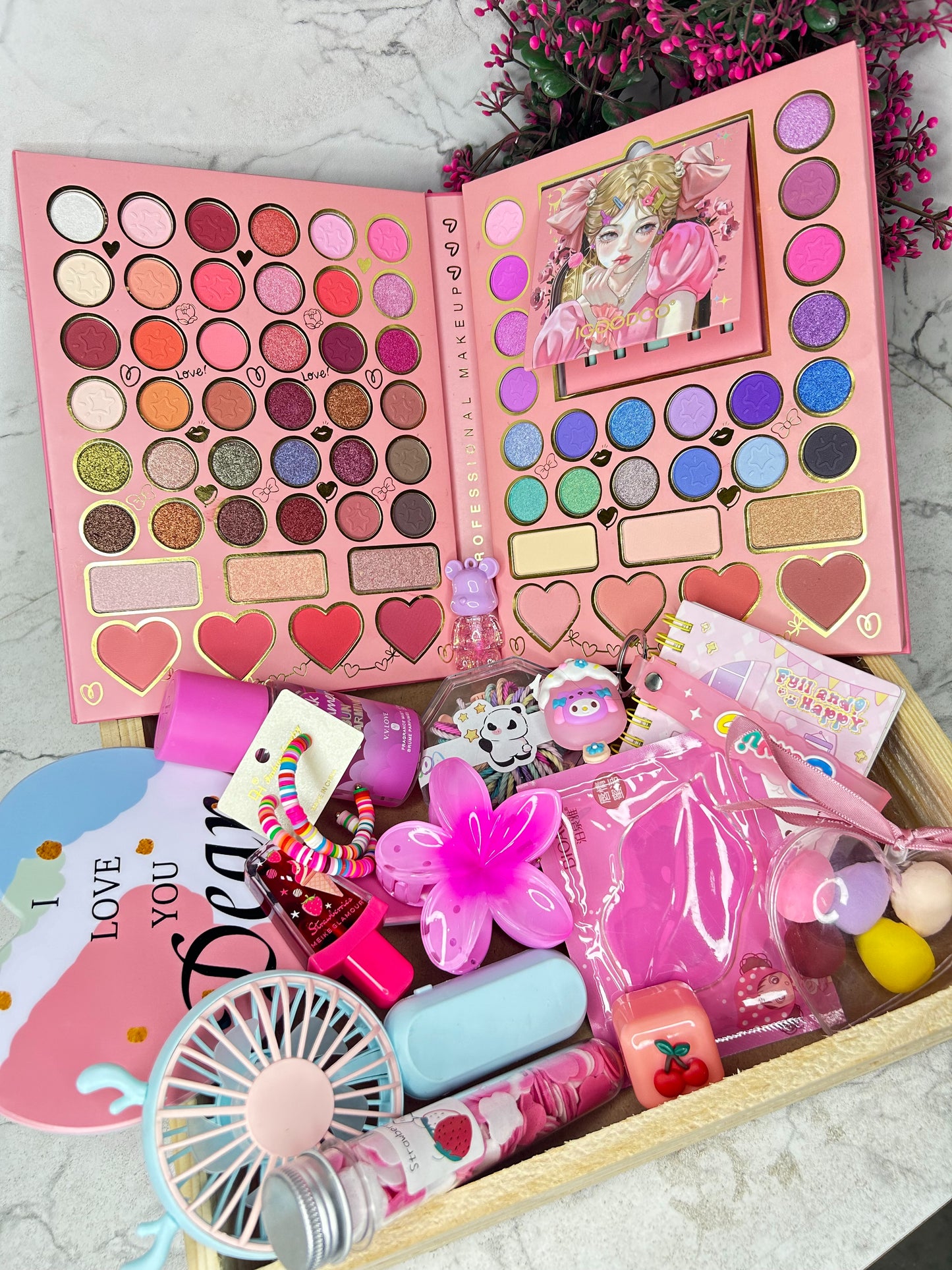 PREMIUM MAKEUP HAMPER