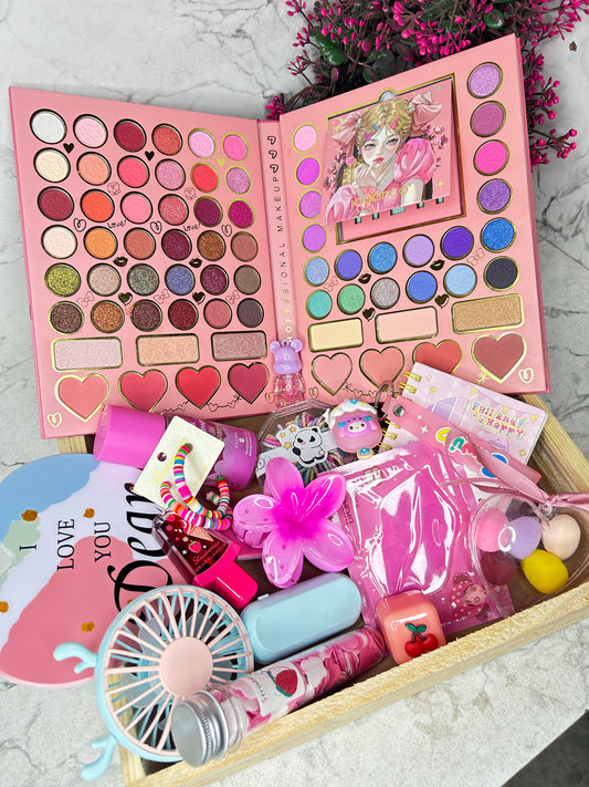 PREMIUM MAKEUP HAMPER