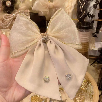 PRINCESS BOW HAIR PINS