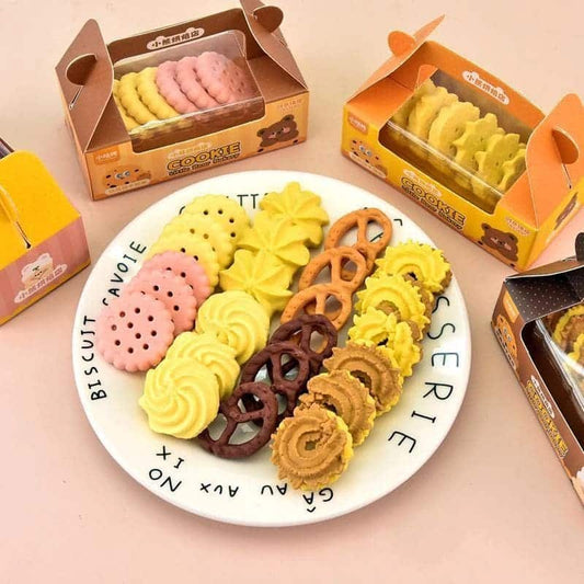 CUTE COOKIE ERASER SET