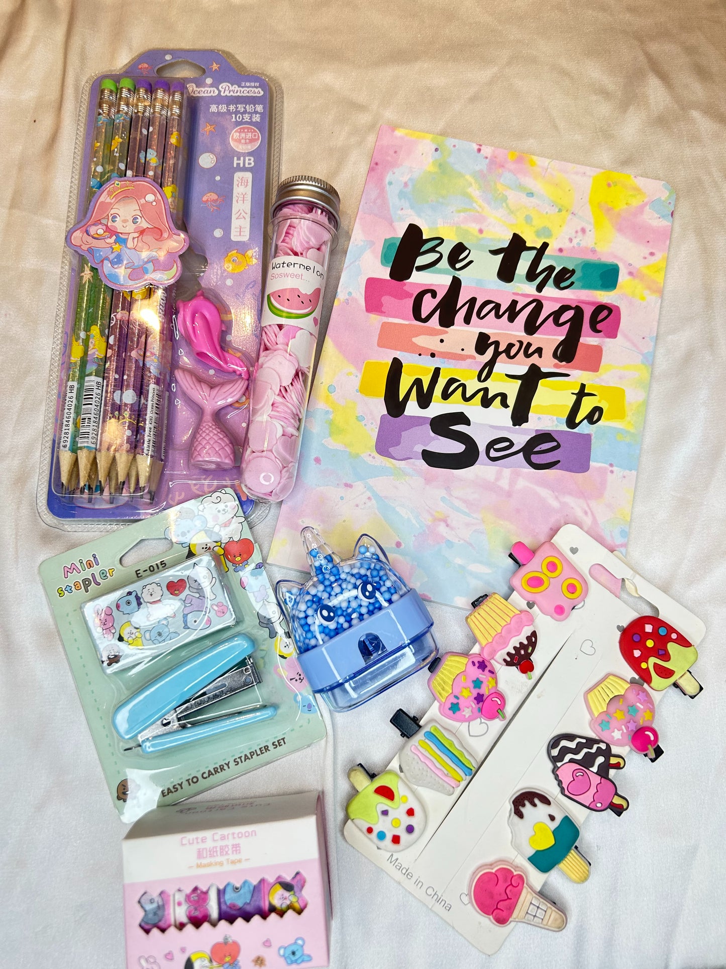 CUTE STATIONERY HAMPER