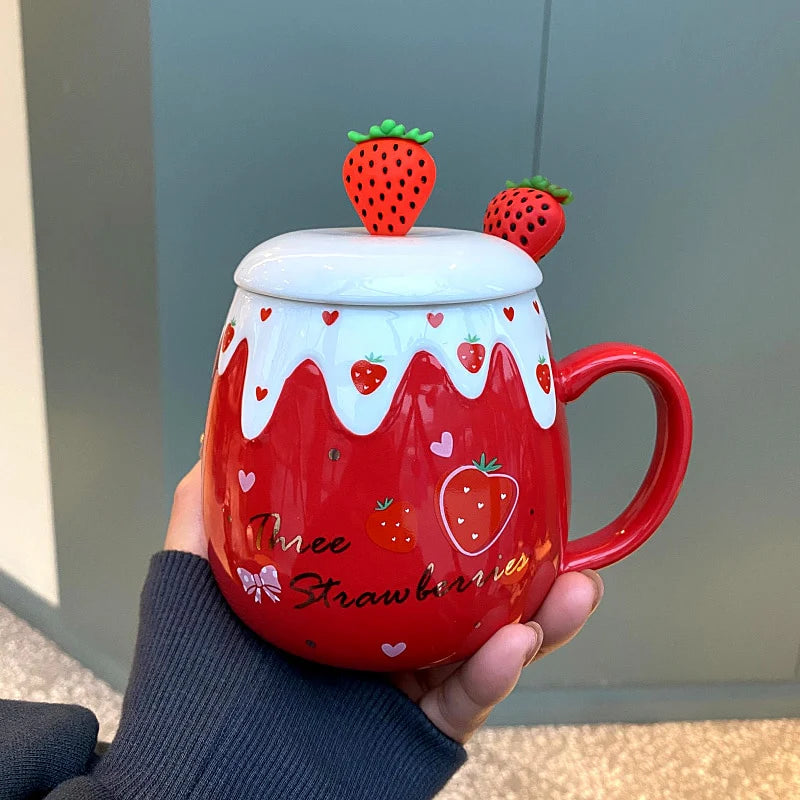 STRAWBERRY CAKE CERAMIC MUG